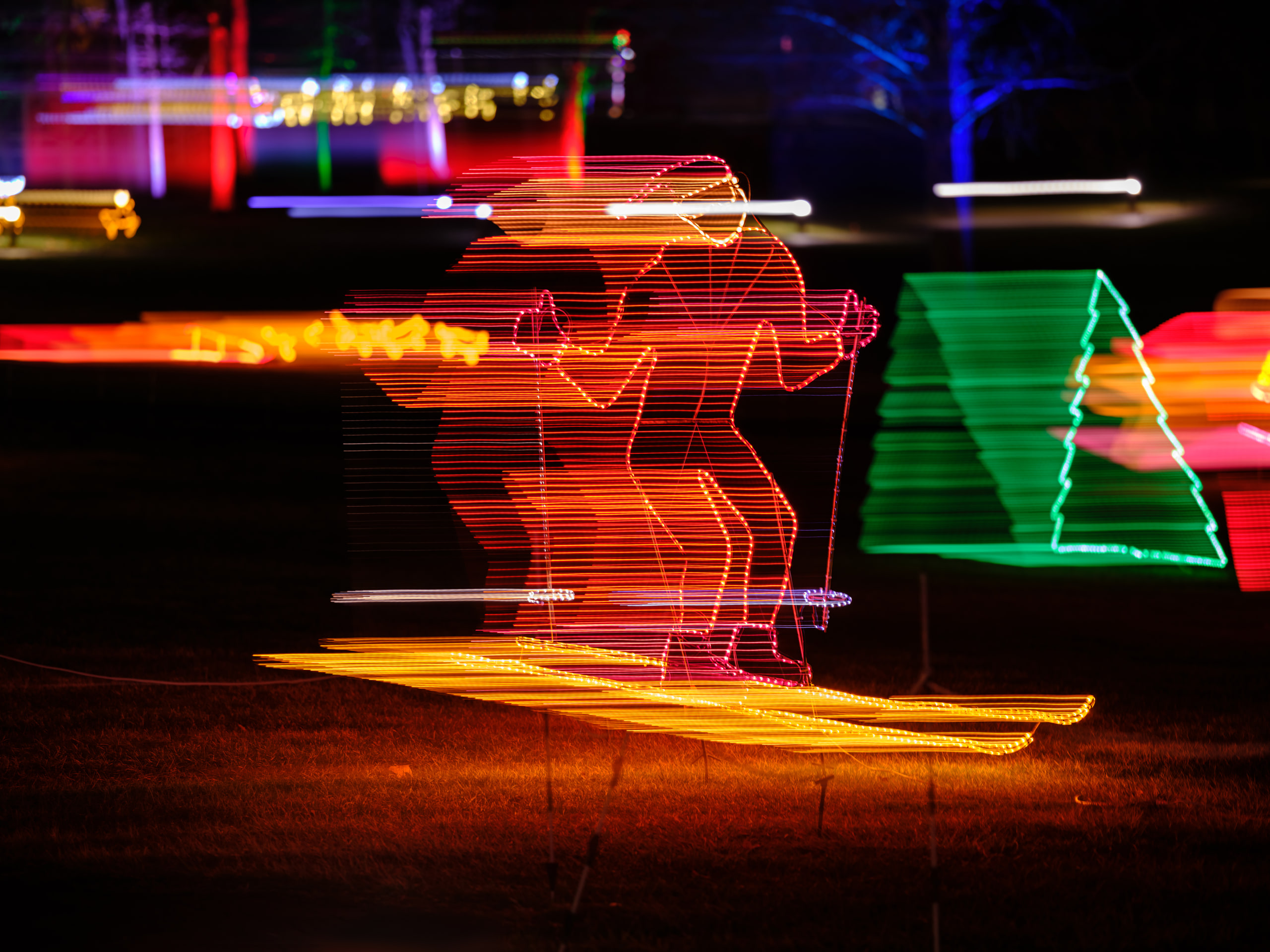 Light painting, color streaks.