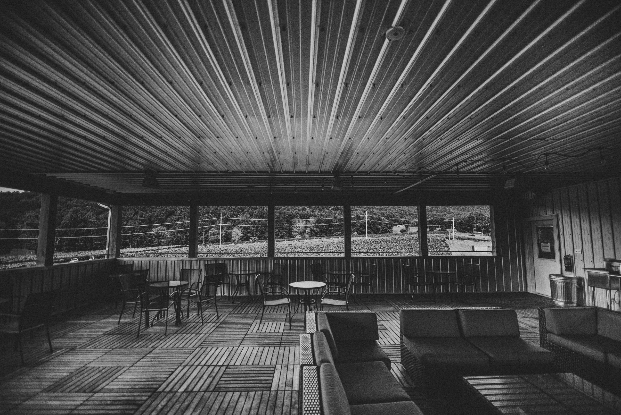 B&w architecture, ribbed structure.